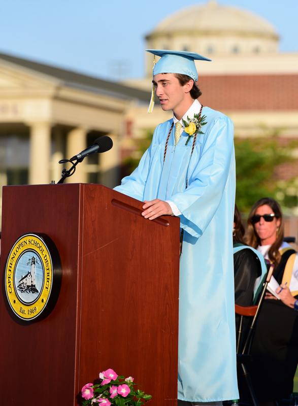 Class of 2019 Vice President Saxon Kalb introduces the guest speaker, Sen. Ernie Lopez.