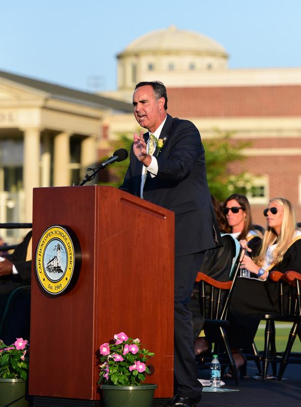 Guest speaker Sen. Ernie Lopez addresses the Class of 2019.