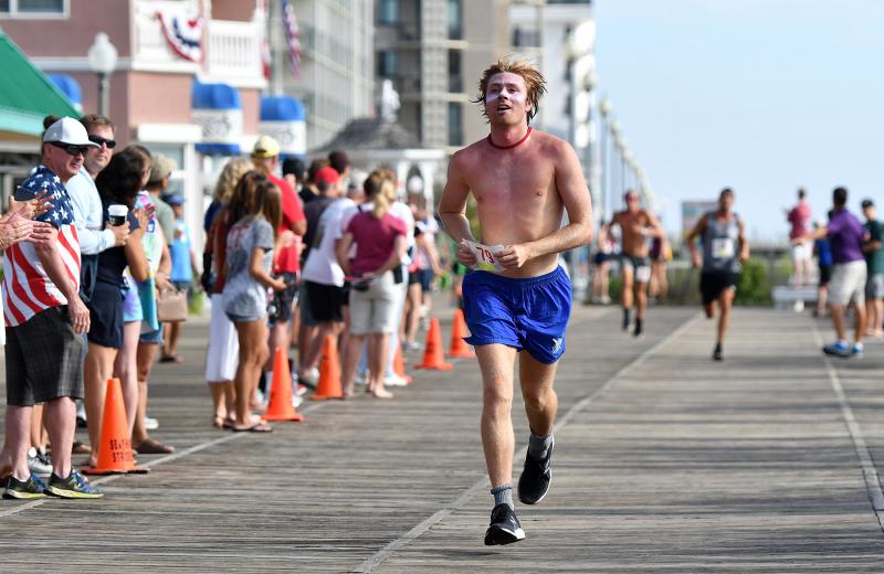 Augie Carlozzi from Wilmington places third in 30:54.3.