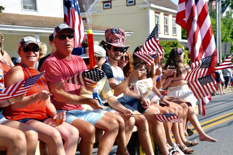 Get a flatbed, gather family and friends, and dress in red, white and blue and you have a Doo-Dah entry.