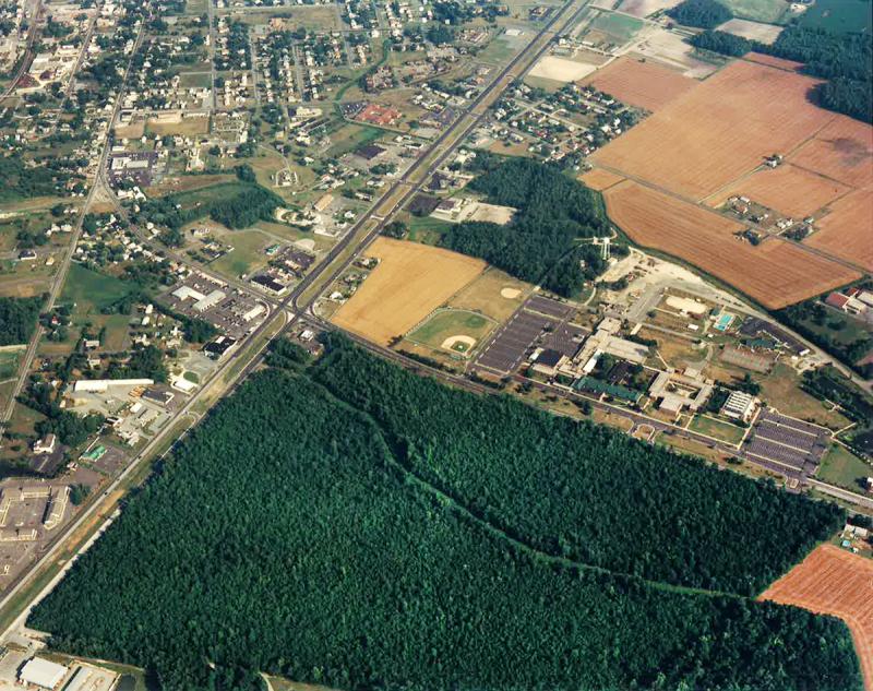 SOURCE: AERIAL ASSOCIATES PHOTOGRAPHY