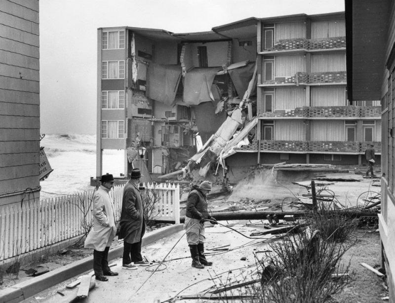 Rooms of the Atlantic Sands Hotel along the Rehoboth Beach Boardwalk are ripped open. DELAWARE PUBLIC ARCHIVES PHOTO