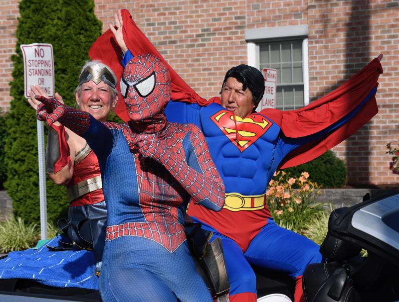Superheroes, why not? It takes all kinds to make up the Doo-Dah Parade.