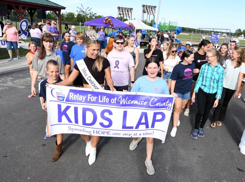 The kids lap brought young energy to the event.