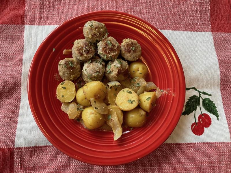 Precooked sausage and leftover potatoes just need sautéed onions and spicy mustard to make a quick and tasty meal. JACK CLEMONS PHOTO