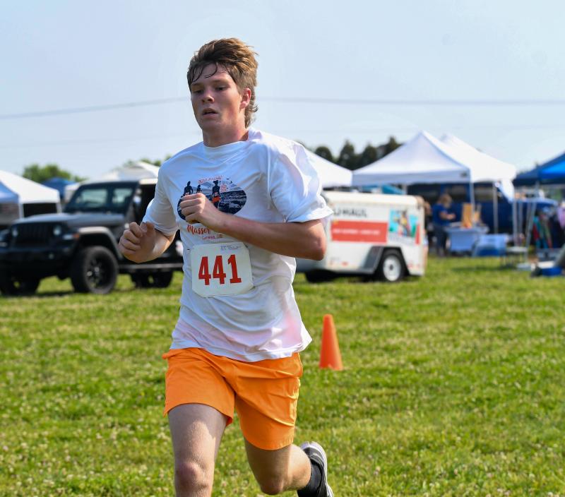 Bennett Brumbley eyes the finish line.
