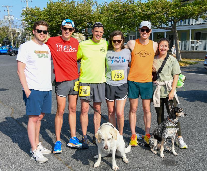 Enjoying the Father’s Day 5K are (l-r) Jack Clancy, Nolan Clancy, Joe Clancy, Sam Clancy, Ryan Clancy and Ilana Cramer. Dogs are Katie and Churchill.