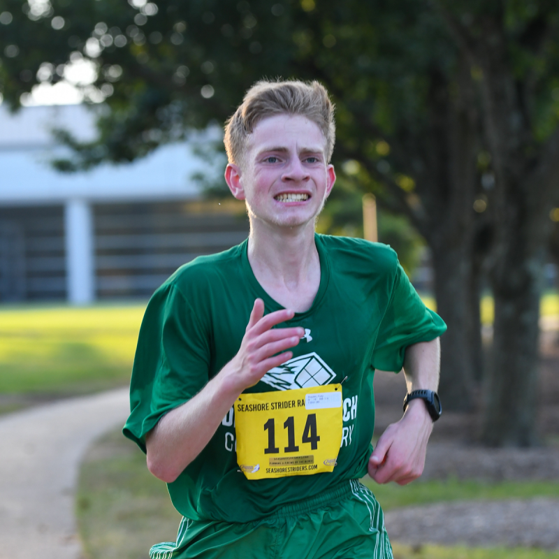 Brayden Fosty clocks a time of 19:12.