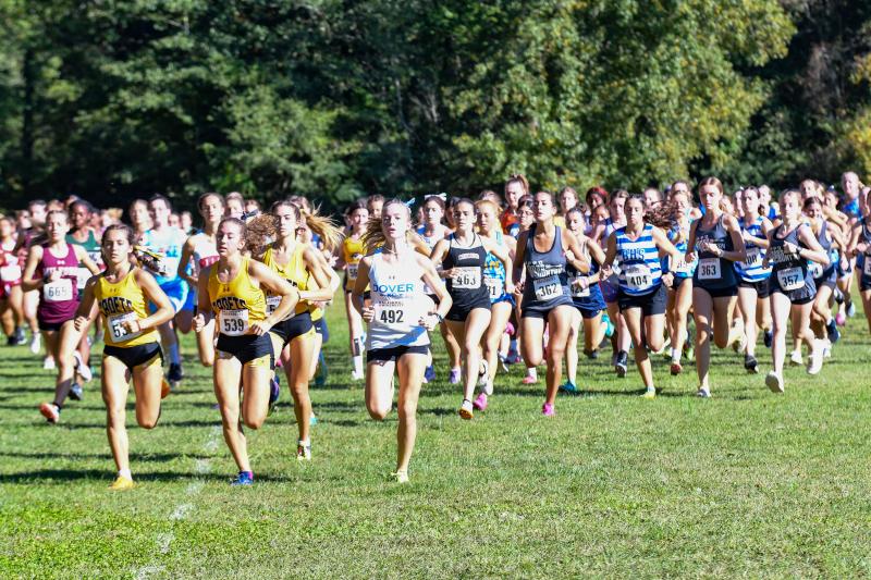 The start of the girls’ race.