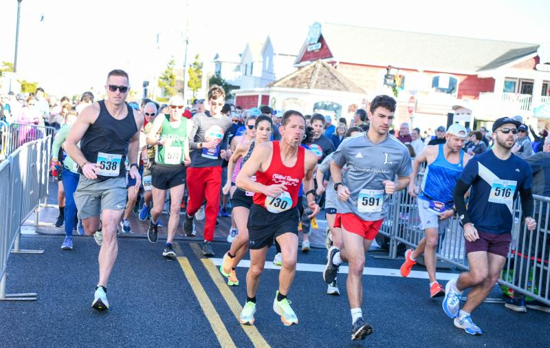 The start of the Hair of the Dog New Year’s Day 5K welcomed 2023 in Bethany Beach.