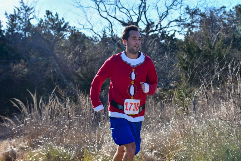 Matt Klein wins the race in 20:31.