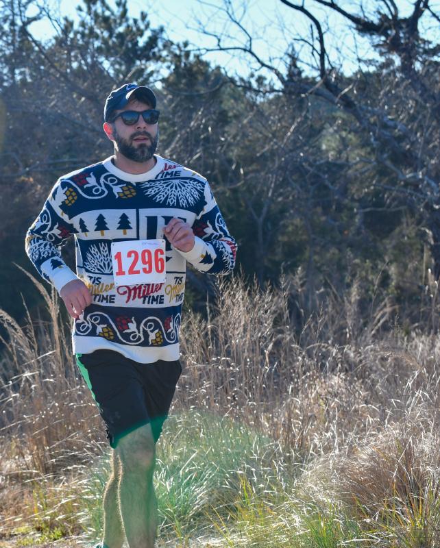 Kevin Ember clocks a time of 28:19.