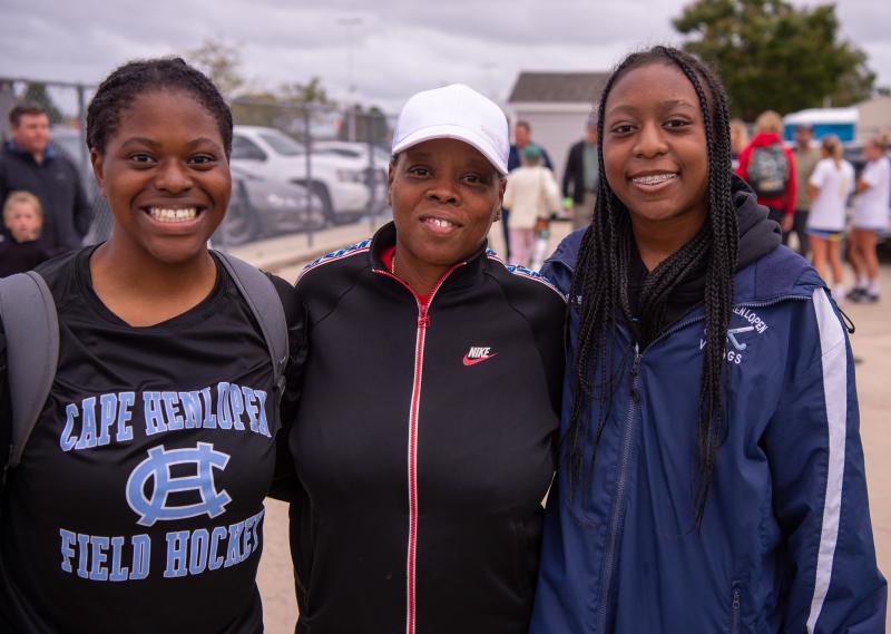 Jada, Chaundra and Jurnee White at the Cape field hockey game.