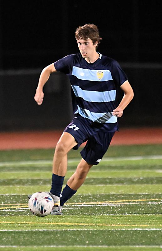 Donnacha Hefferan brings the ball into the offensive zone.