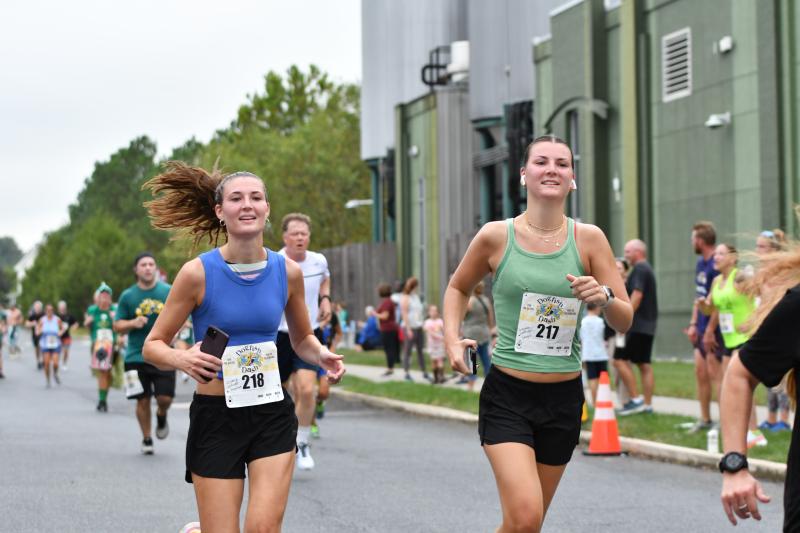 Lindsey and Lauren Lefever of Lititz, Pa. take part in the Dogfish Dash.