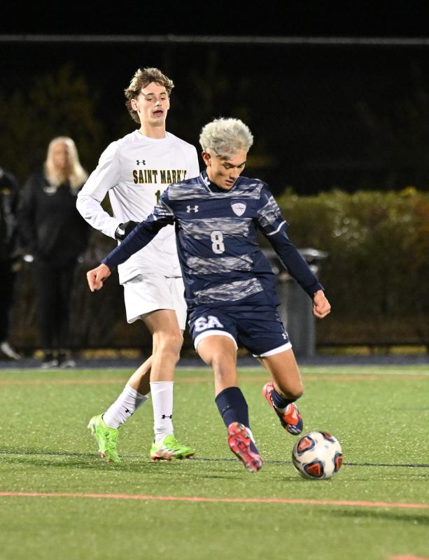 Aiden Villar boots the ball upfield for the Seahawks.