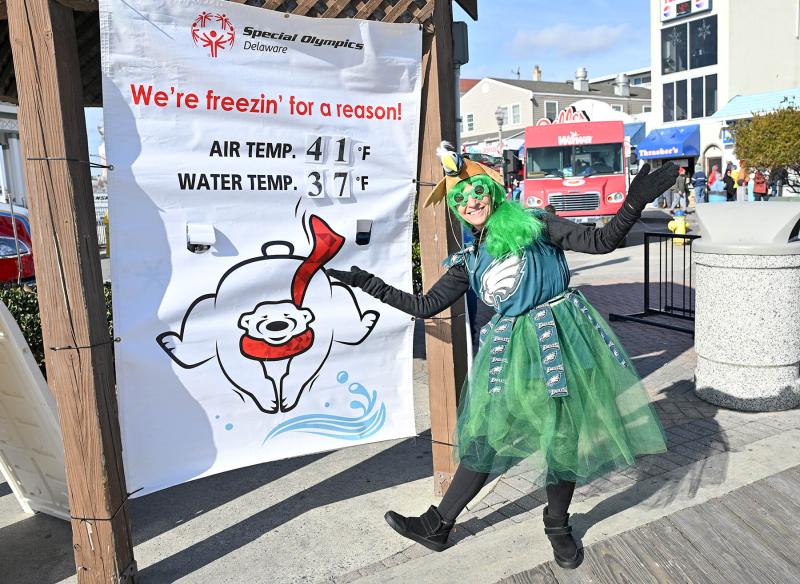Lee Witt shows her spirit for the Philadelphia Eagles and the Polar Bear Plunge.
