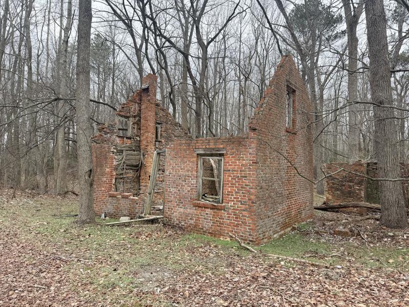 This is the most prominent and intact building remaining of a former brickyard along Round Pole Bridge Road. NICK ROTH PHOTO