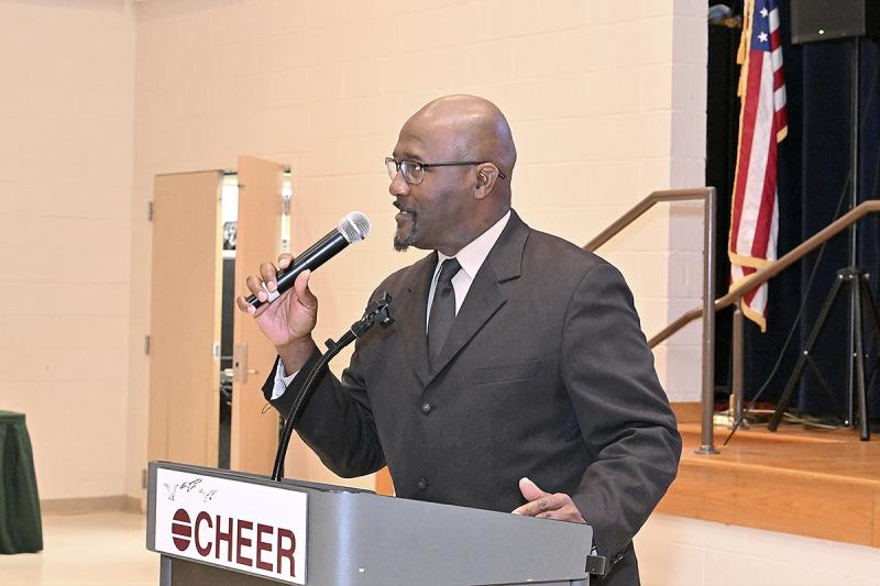 Ivan Neal emcees for the Richard Allen Coalition’s 100th anniversary celebration. TED PFIRRMANN PHOTOS