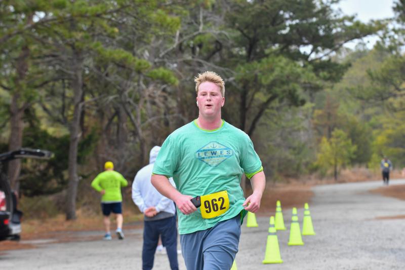 Liam Ramsey stops the clock in 32:27.