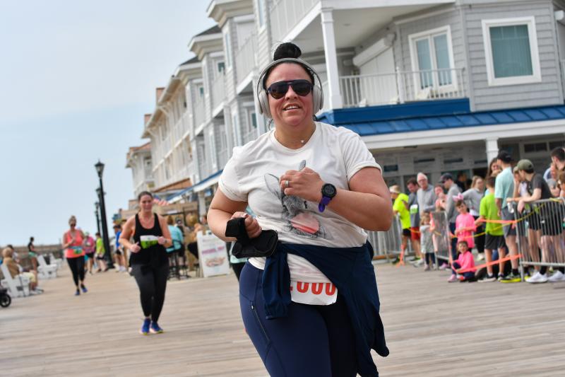 Karen Eller, 45, finishes the 5K in 42:06.
