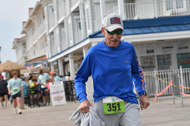 Joe Perry, 77 and a traumatic brain injury survivor, ran 47:17.