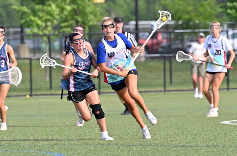 Cape’s Macy Steinwedel speeds the ball to the Blue goal. She scored four goals in the game.