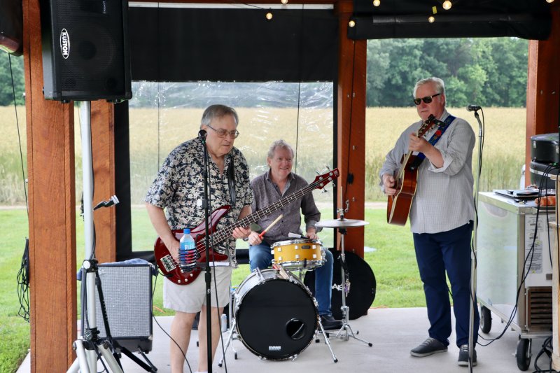The Dover Pros provide the entertainment.