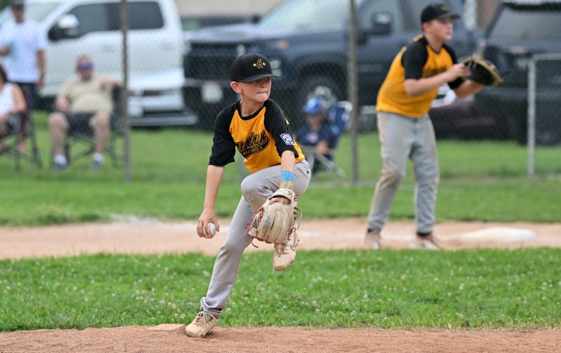 Garrett Mears delivers to the plate for Georgetown in relief.