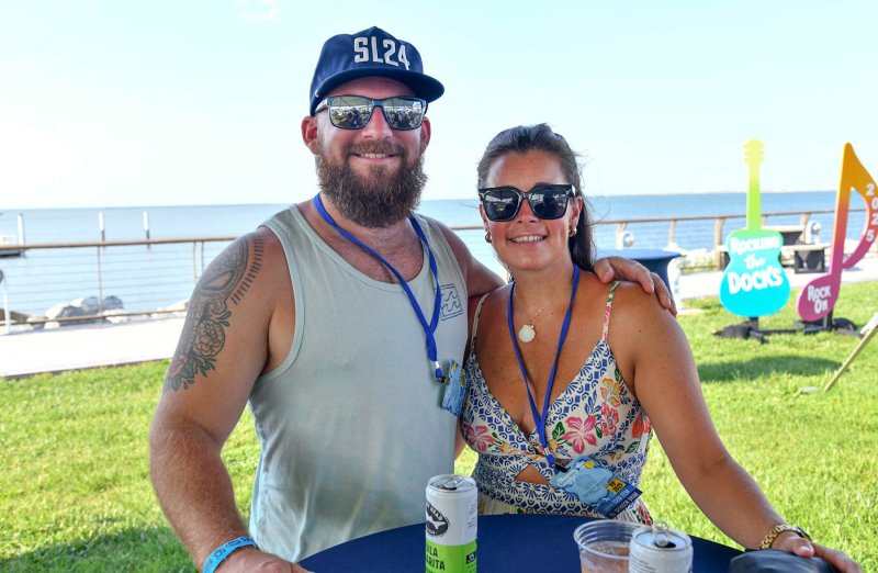 Eric Roberts and Shannon Mahoney enjoy a libation at Rocking the Docks.