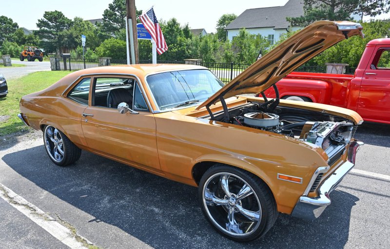 This 1971 Chevy Nova owned by Roy Warner has a 350-cubic-inch engine.