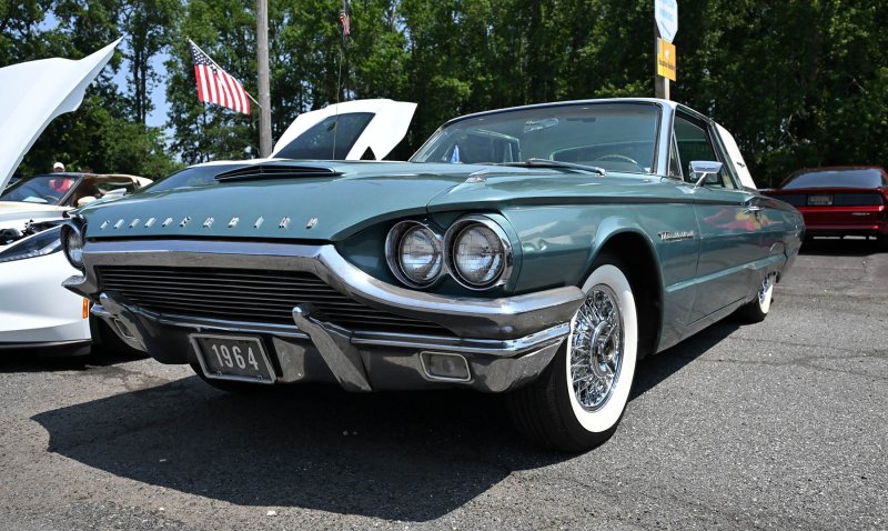 This 1964 Thunderbird owned by Skip Wescott makes spectators smile.