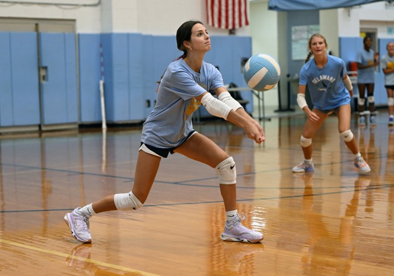 Cape senior Kaylee Sockriter bumps a set.