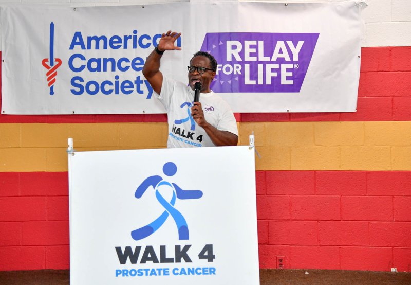 WRDE’s Paul Williams speaks at the event.