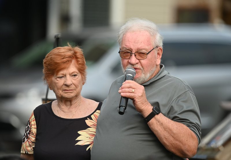 Carol and Roger Whitford thank everyone for attending.