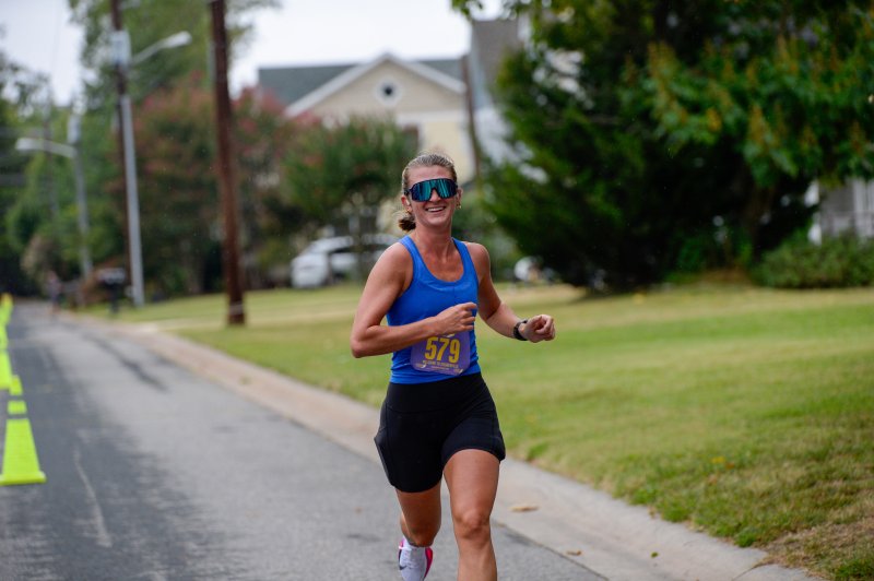Hadley Rhue clocks a time of 21:06 at the Cannonball 5K.