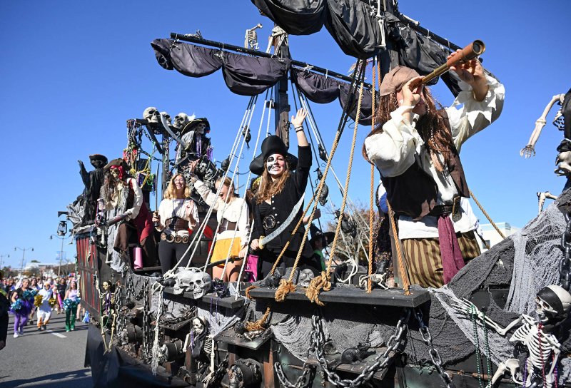 Avast, me hearties! The Sea Witch Ship floats along the parade route. DAN COOK PHOTO
