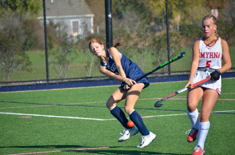 Seahawks freshman Emma Orlen clears the ball down the sideline.