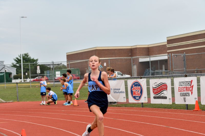 Tenley Hazzard of Fred Thomas heads to the finish line.