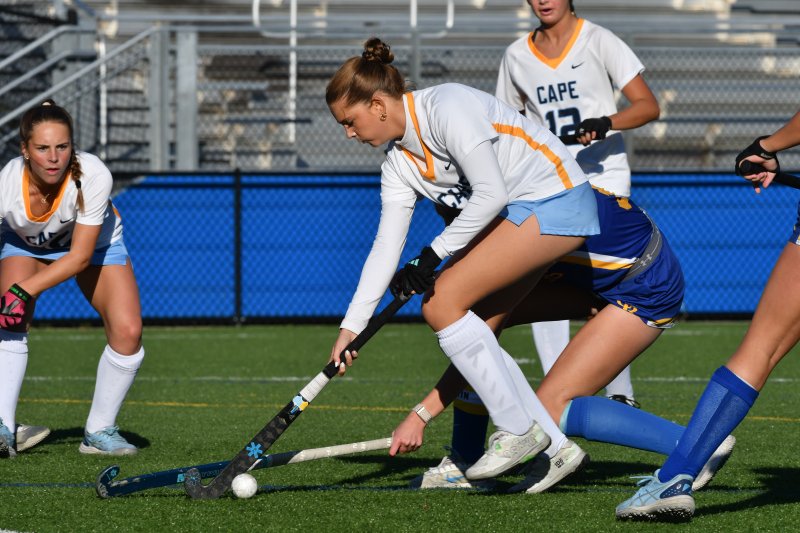 Alysa McCarthy settles the ball.
