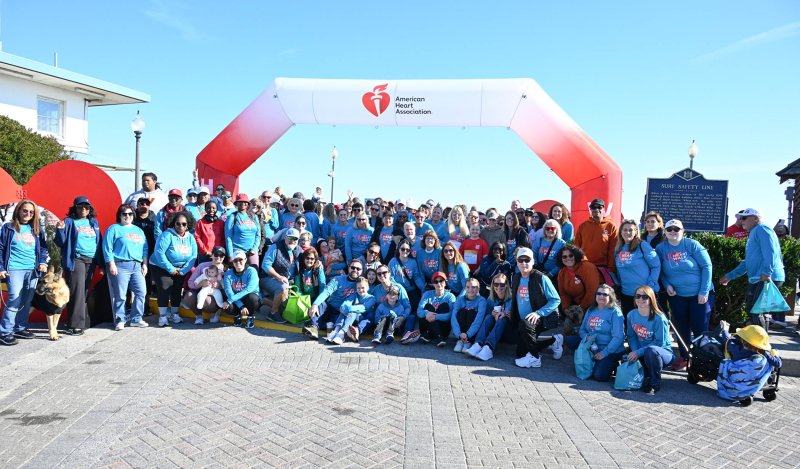 The Bayhealth group poses for a picture before the walk.