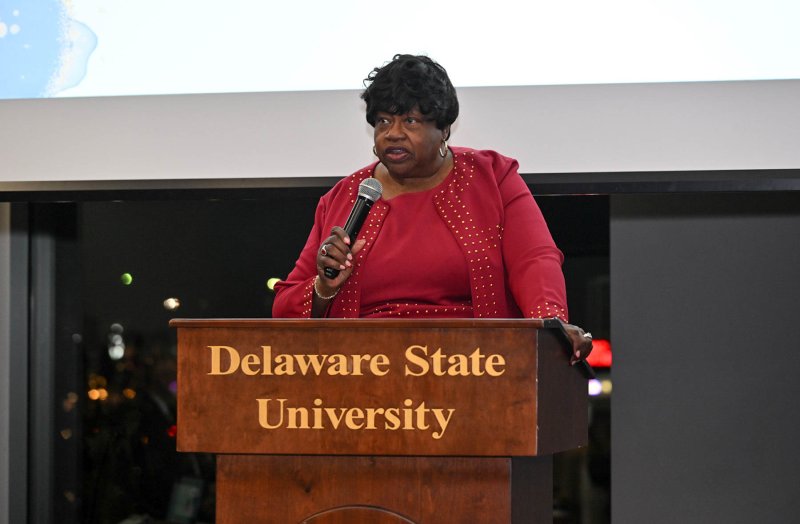FSCAA Executive Director Bernice Edwards welcomes attendees to the celebration.