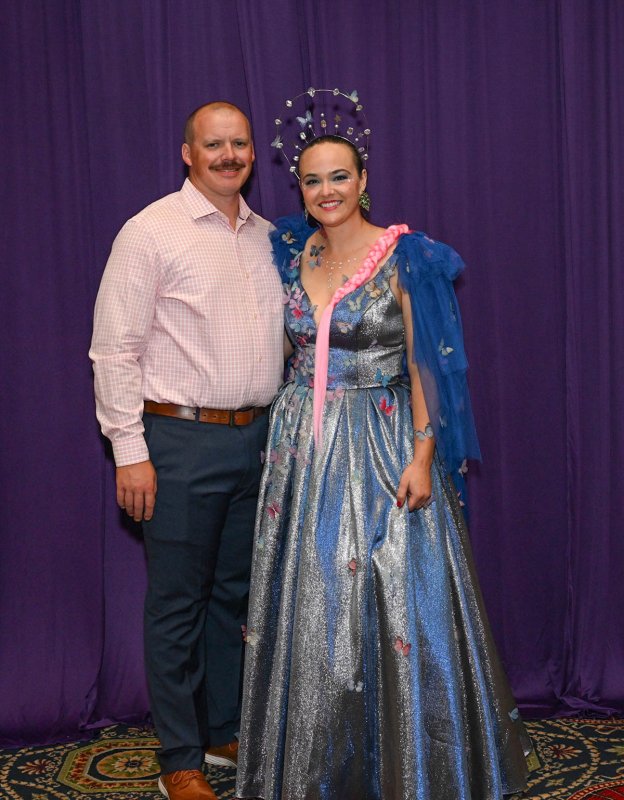 Enjoying the event are Mike Pfaffenhouser and Dr. Mallory Alexander.