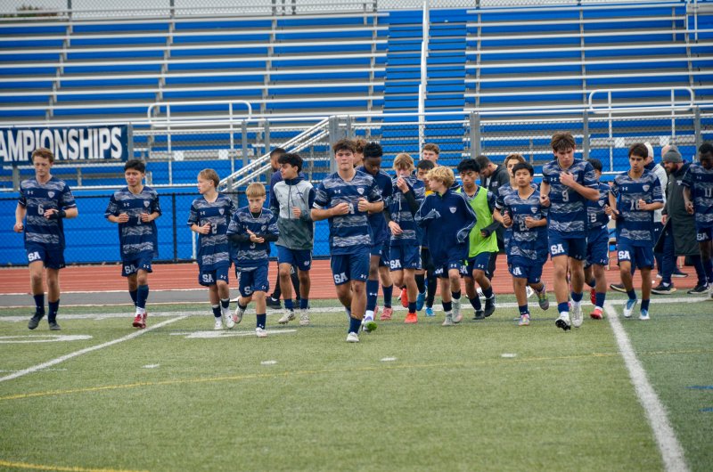 Seahawks captains Ben Steimel and George Sapna lead the lads on the pitch for one last time to acknowledge their fans.