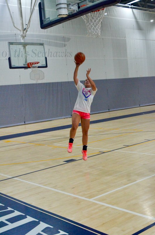 Grayce Glover lays it up.