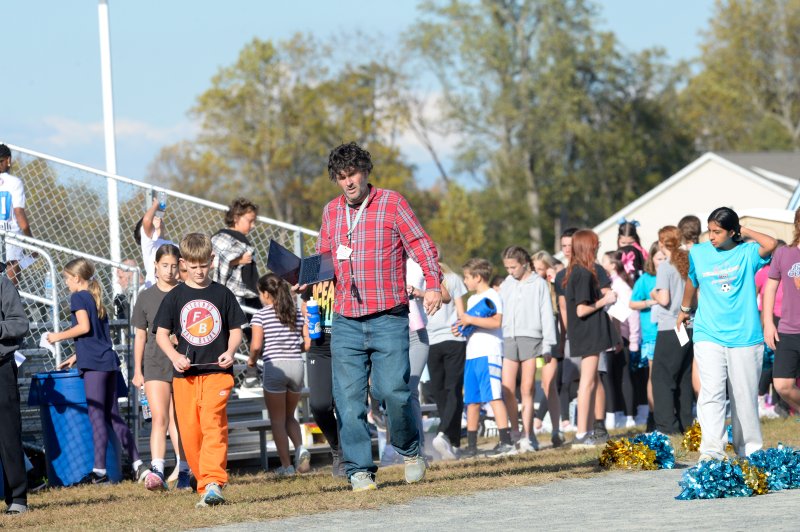Kenny Riedel at Mariner cross country practice.