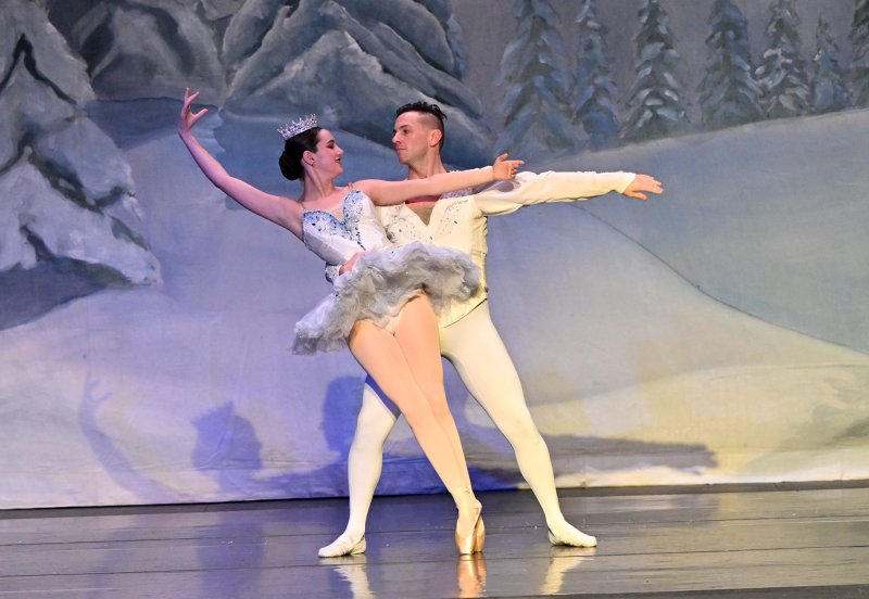 Barbara Kissell, 14, of Lewes dances as the Snow Queen in the Land of Snow with guest artist Kole Loftin.