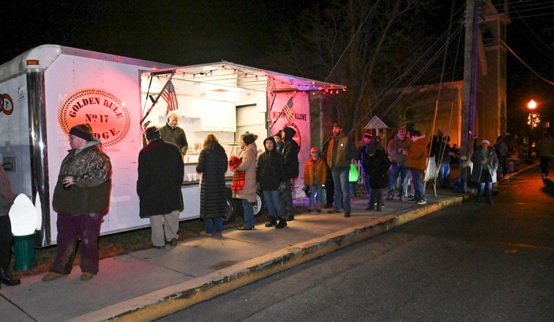 The Milton Odd Fellows give away free hot chocolate.