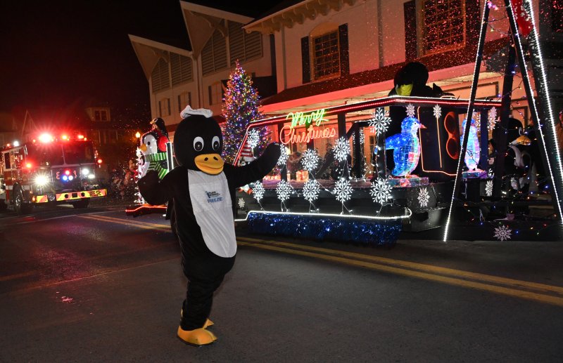 Freezie of Atlantic Refrigeration dances up the parade route.