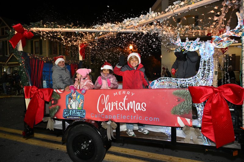 Cape Electric says Merry Christmas.